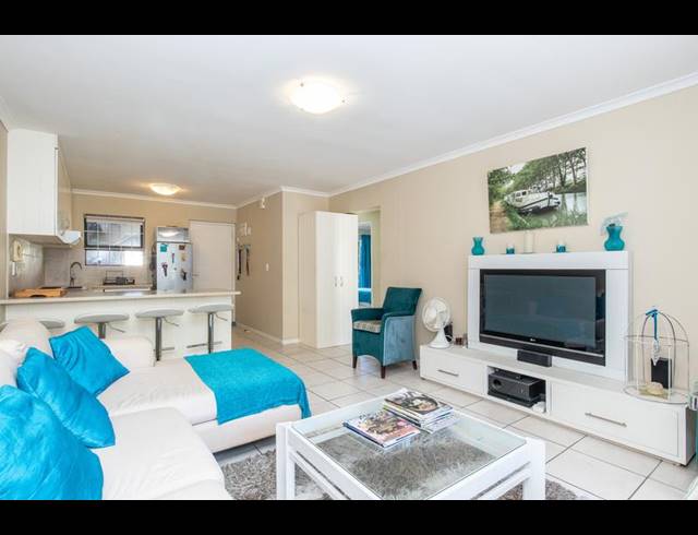 2 BEDROOM APARTMENT FOR SALE IN PLUMSTEAD